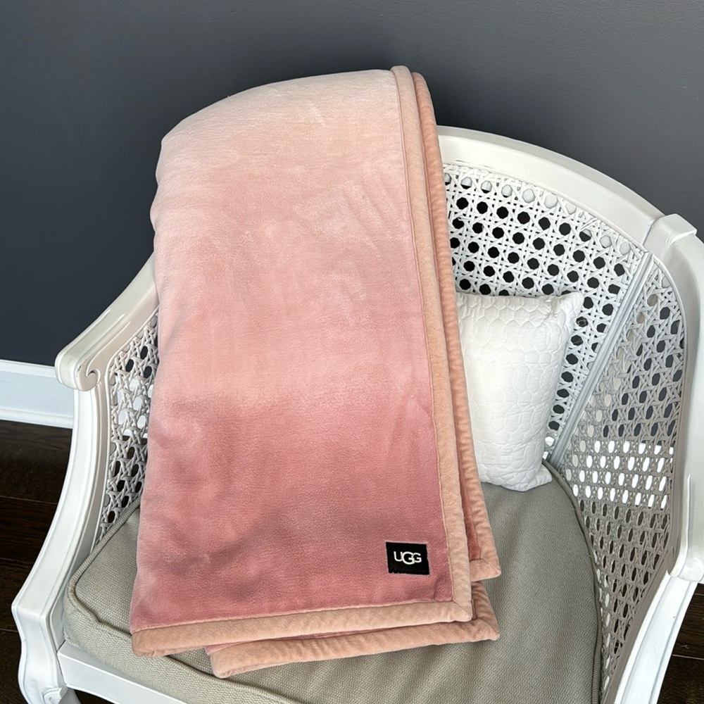 Ugg Ombré Pink Throw Blanket